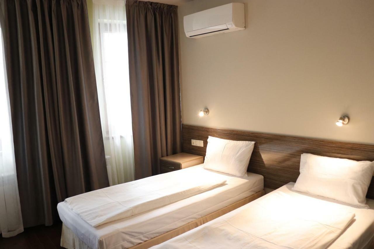 Roots Hotel And Wine Bar Φιλιππούπολη Εξωτερικό φωτογραφία